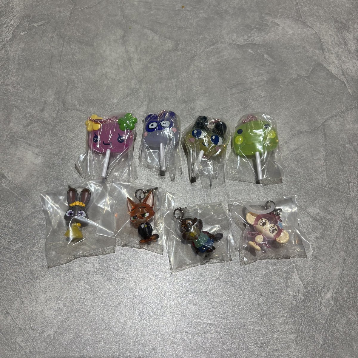 取引専用アカウント tweet media