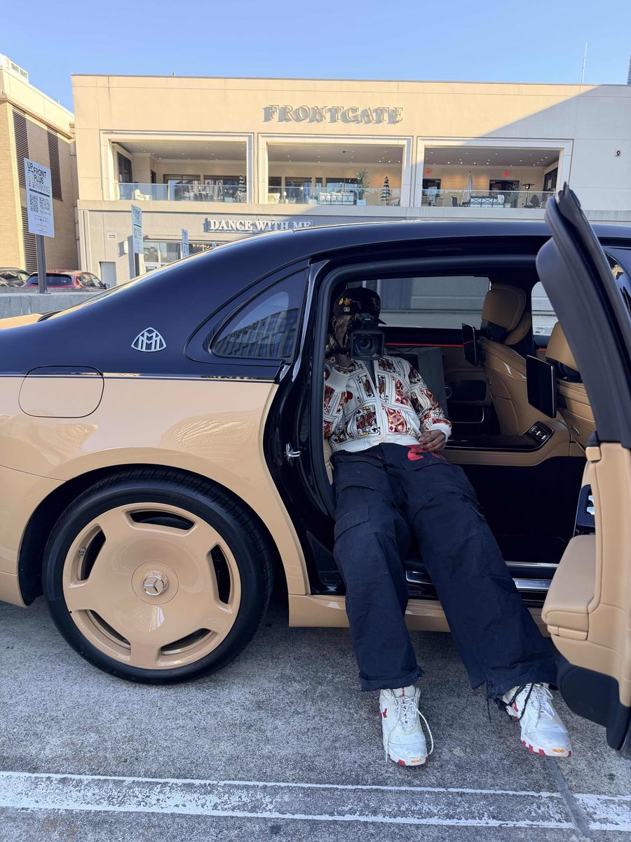 Condone News tweet media