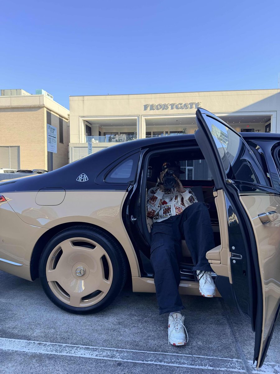 Condone News tweet media