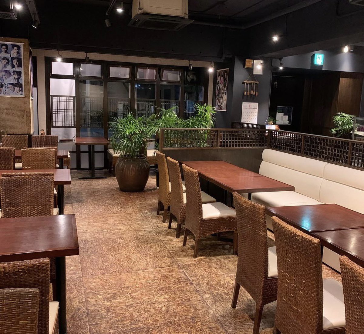 24 มาไลฟ์กินข้าวด้วยกัน จีบกัน ในโรงแรม
25 ออกไปเดท เหมาปิดร้านอาหาร

คือ😭😭😭😭😭