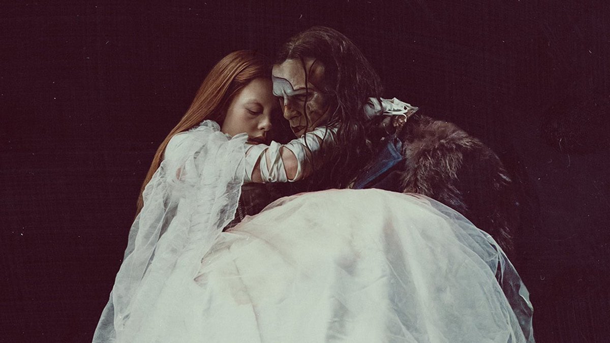 우아한 tweet media