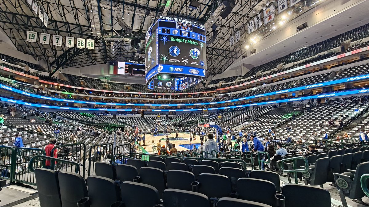 In the building for some <a href="/Timberwolves/">Minnesota Timberwolves</a> basketball in Dallas!!! 🐺🏀🐺

A shame that I don't get to see Cooper Flagg play.