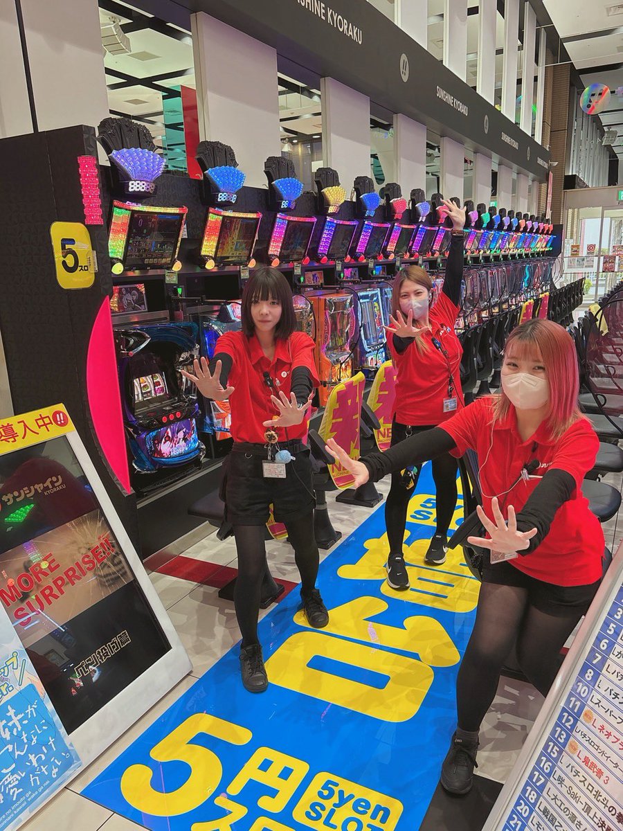 おはようございます🌞 本日はこぶたちゃーんとりさちゃんと出勤中です