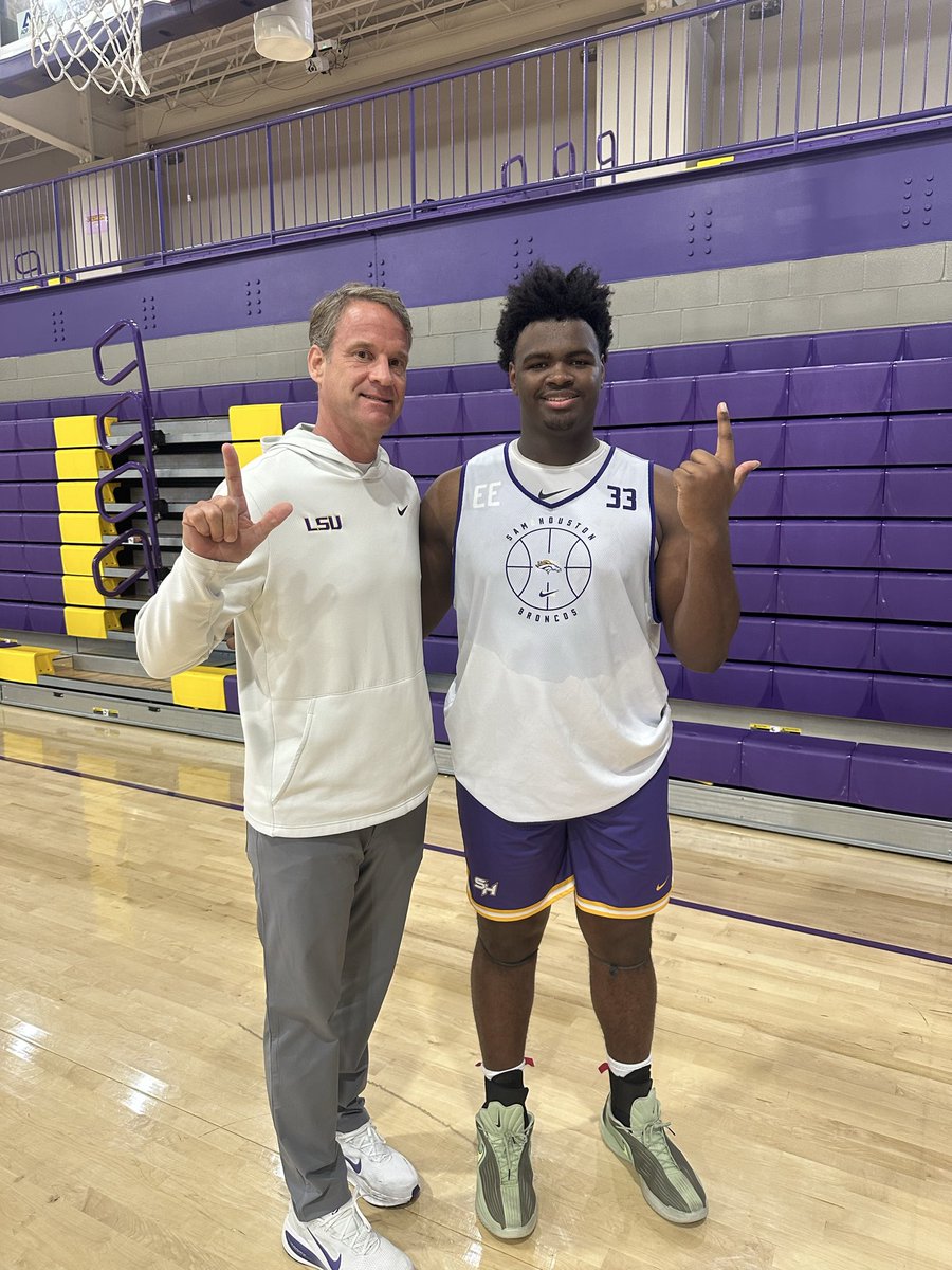 Sam Houston High Football Recruiting tweet media