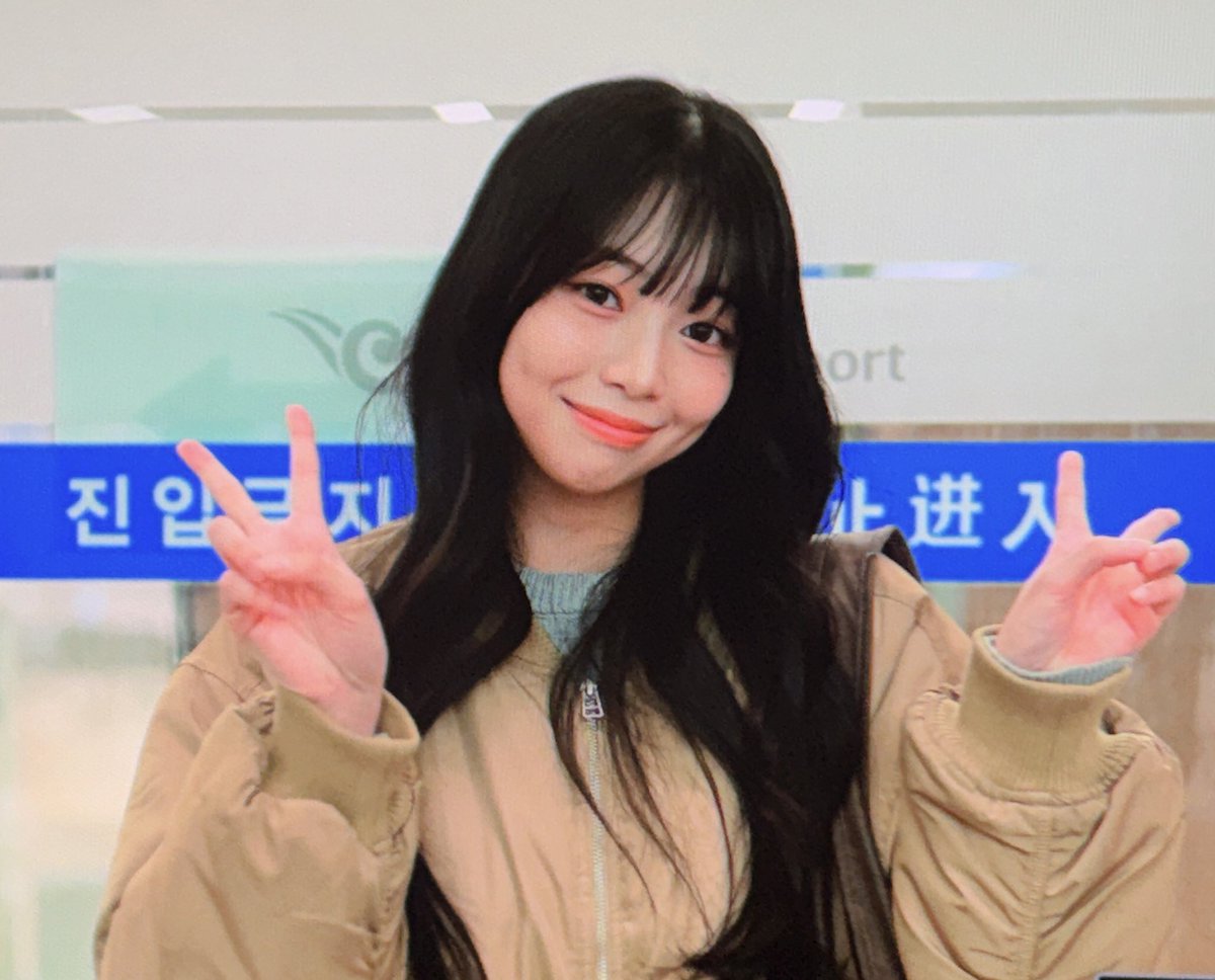 260129

#なな #나나 #Nana
#ユニス #유니스 #UNIS