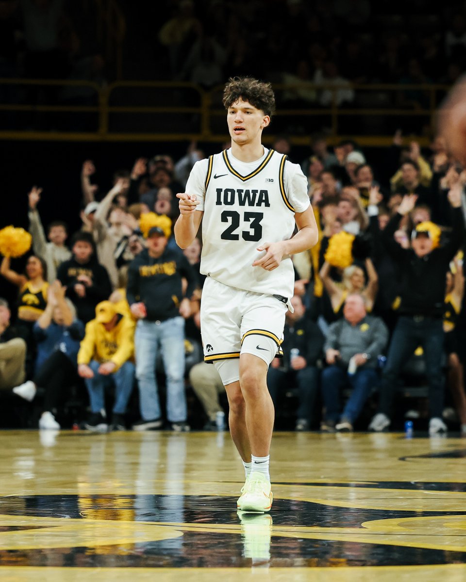 Iowa Men’s Basketball tweet media