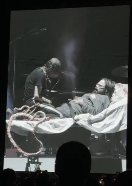 brokencaninez's tweet image. OH LORD AGAIN AGAIN I SAY !!! #mcrchile1 #MCRCHILE