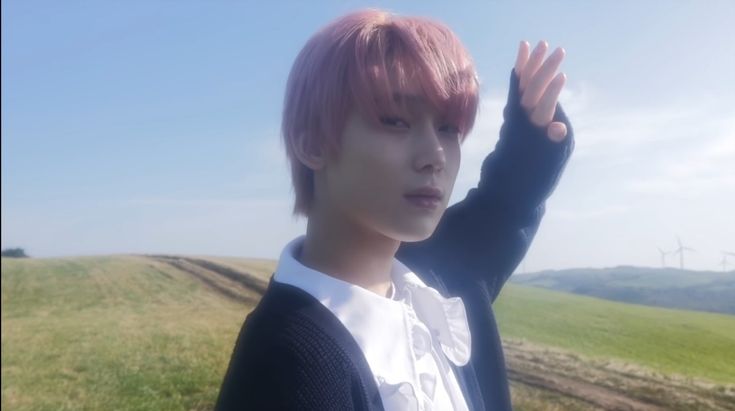 Lᥡᥣᥲ ᥕ. Sᥙᥒ᥆᥆ ꒰ᐢ. .ᐢ꒱₊˚⊹ tweet media