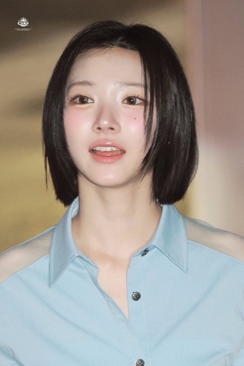 jiuu di pict ini literally kek sangwon female version sih