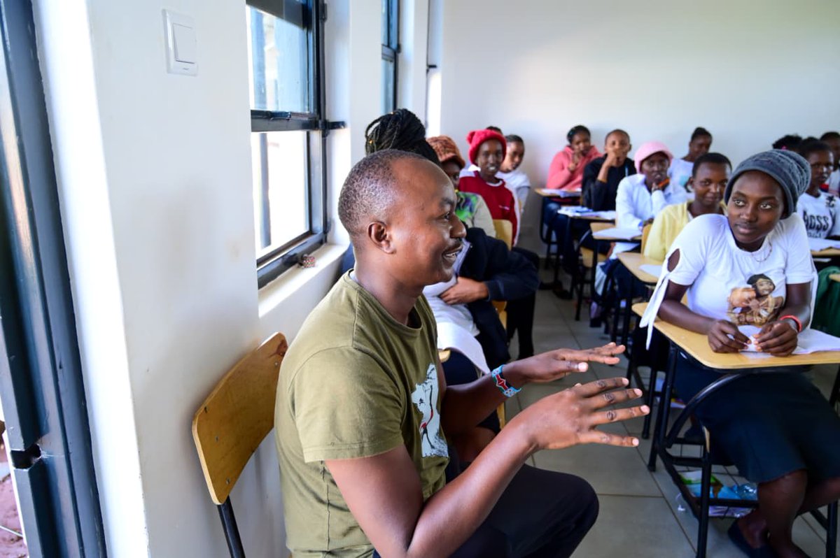 Nice Place Foundation tweet media