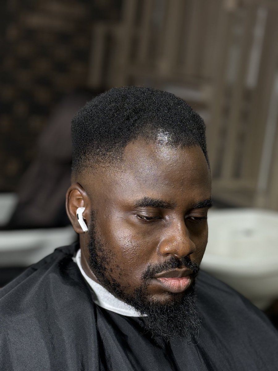 answer_ace's tweet photo. 50-minutes haircut appointment worthy. 😮‍💨 time efficiently managed by https://t.co/2NrLArrySW 📂✂️ https://t.co/axn3wfdKOq
