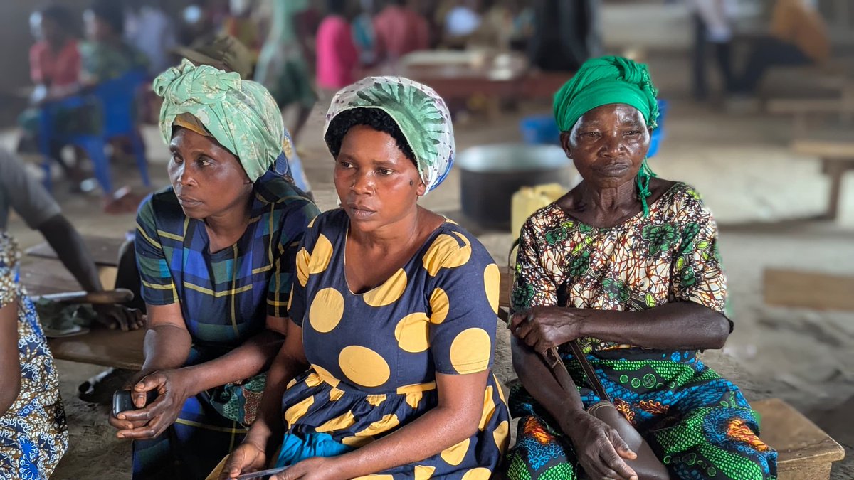 🚺✨ Our Sanitation &amp; Hygiene team at ACTS Uganda is making a huge impact in Bwesumbu Sub-county, Kasese District! We’re empowering girls &amp; women with skills in reusable sanitary pad making &amp; liquid soap production. 💧👩‍🔬
#sanitation  #Hygiene <a href="/awsorg/">Africa Water Solutions</a> <a href="/cawst/">CAWST</a>