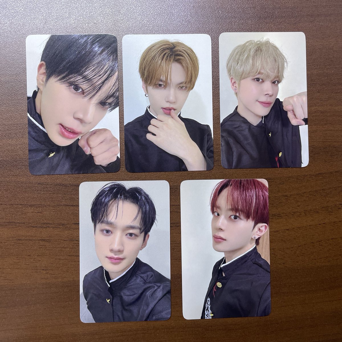 formykittyy's tweet photo. 베리베리 에버라인 미공포 양도 

가쿠란ver

1set 1.2
강민 0.6
계현 0.4
동헌 연호 용승 0.3

미개봉 포토북 +0.15

https://t.co/XnLa19DaAH

VERIVERY 포카 양도 분철 https://t.co/GM2atnZyxp