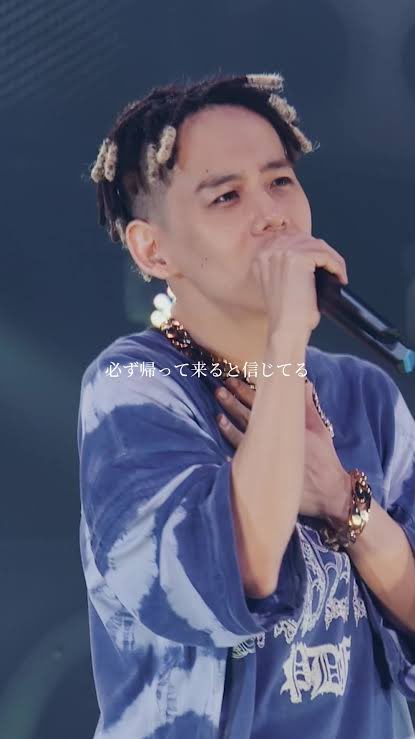 hide2142's tweet photo. 清水翔太好きで、ライブの映像よく見てるけど4歳の娘には、同じ人には思えないらしい
娘には違う翔太とpuzzleの翔太って認識らしい笑 https://t.co/mTa0K1l3Sr