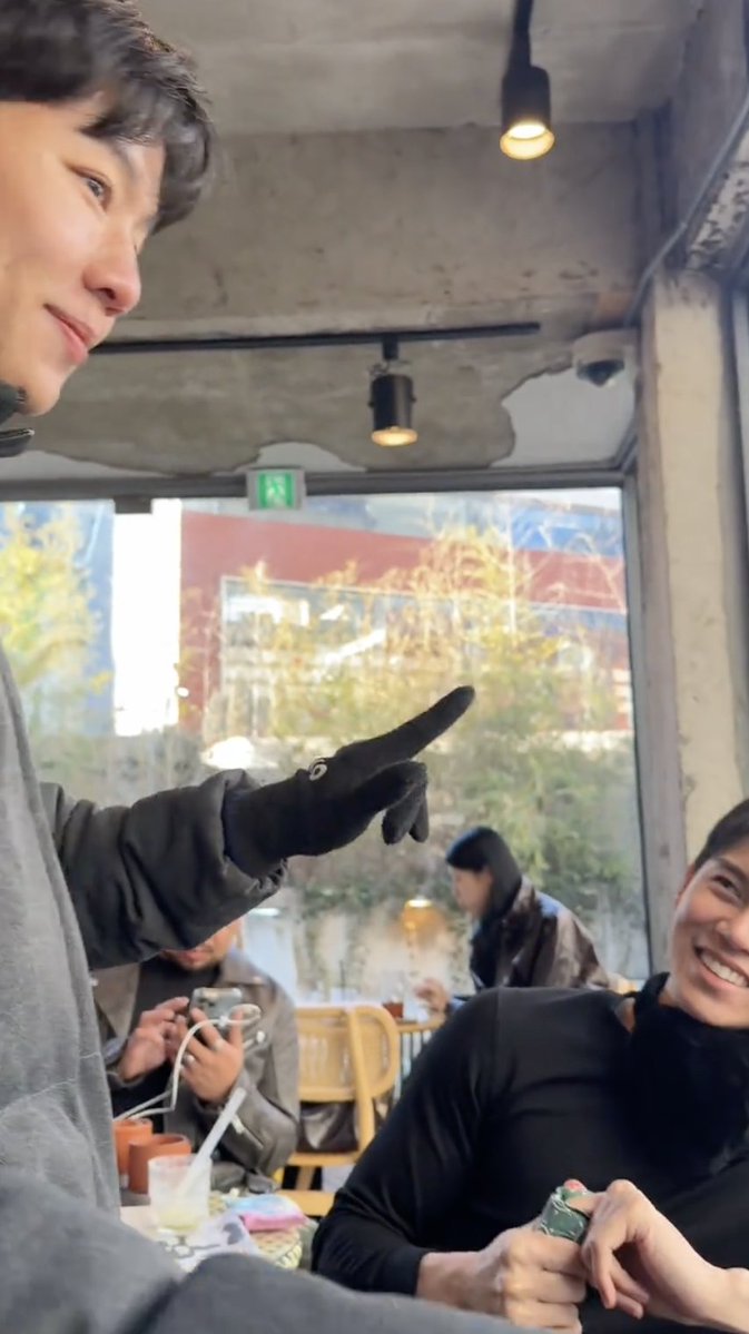 rollsanalog7's tweet image. ขอ 🤟🏻อีกได้ไหม เดี๋ยวจ่ายเพิ่มให้อีก 50 ค่ะะะะะะะ  #หยิ่นวอร์