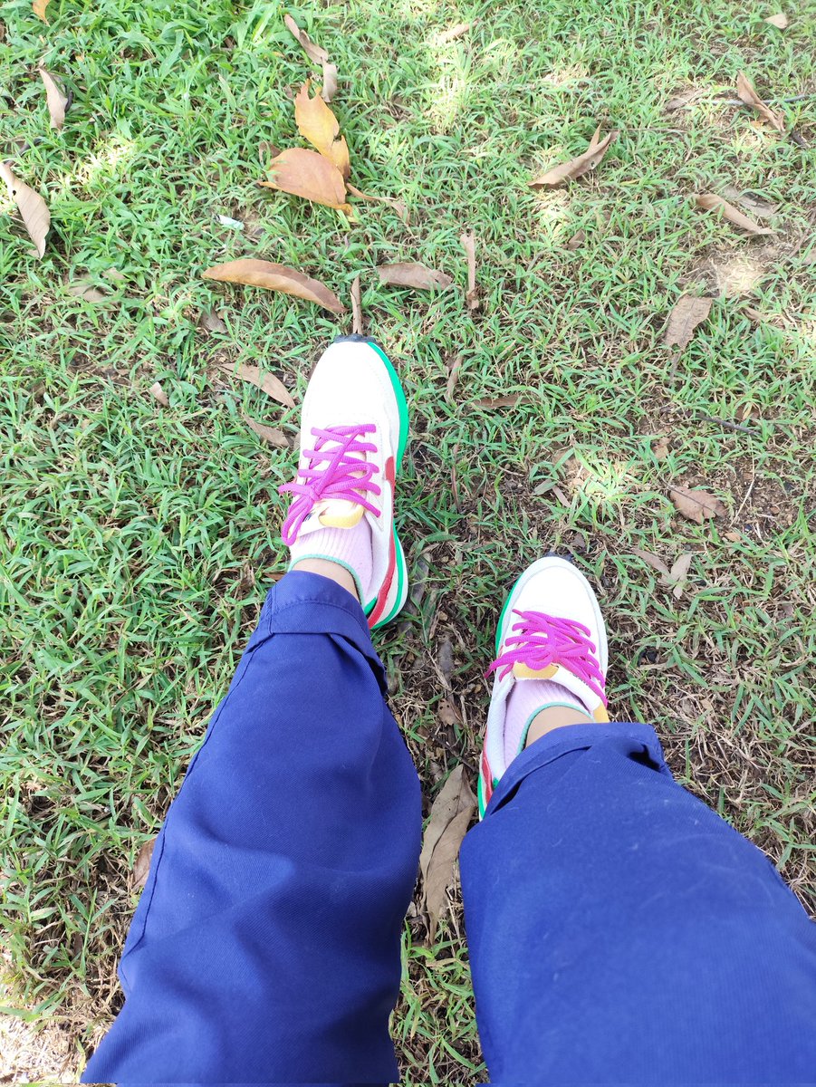 พี่ว่างนิ พร้อมจัด..! นัดมาได้เรยค่ะ พี่พร้อมบวก...😁🤪
#กระบี่
Id.suri1718