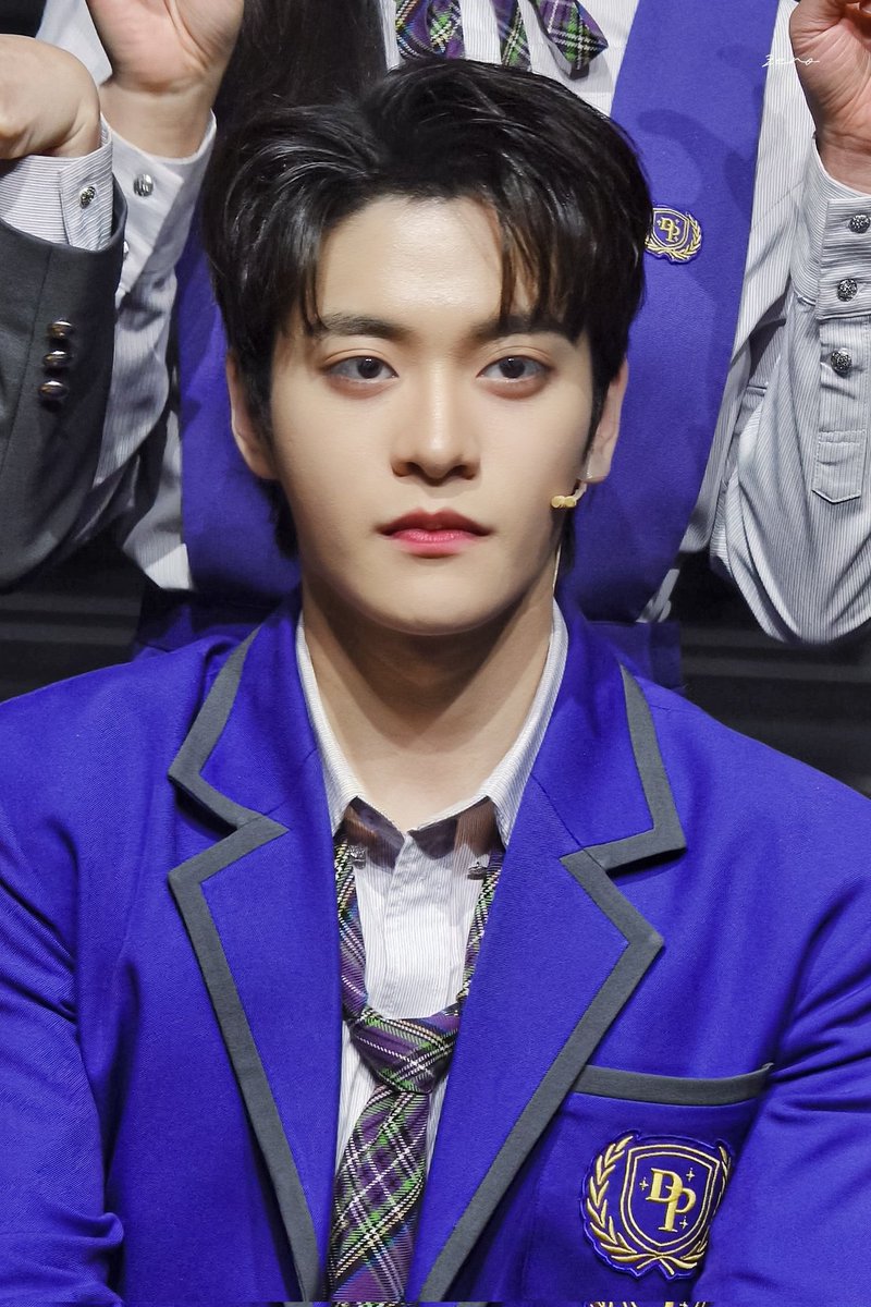 암낫큩애니모어~~                              어어.