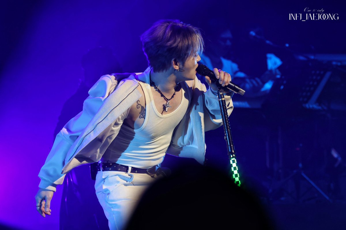 ❥(ゝω・✿ฺ)🐱