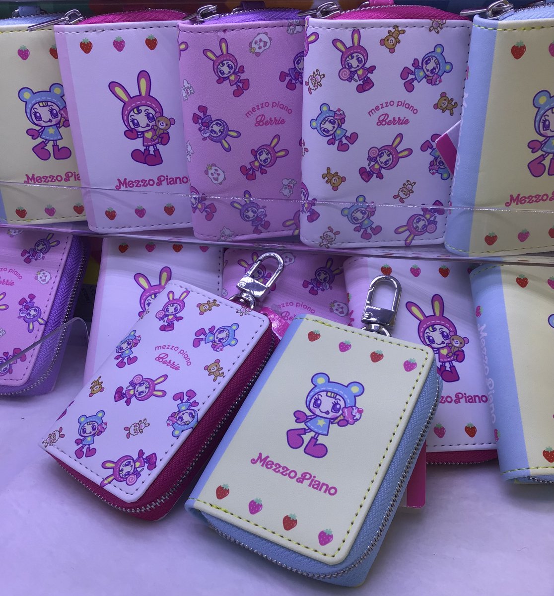 限定景品入荷情報】 本日より登場‼️ 「Mezzo Piano スマートキー