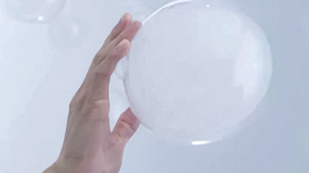 Jmpoper's tweet image. #JIMINxLADOR 🫧♡