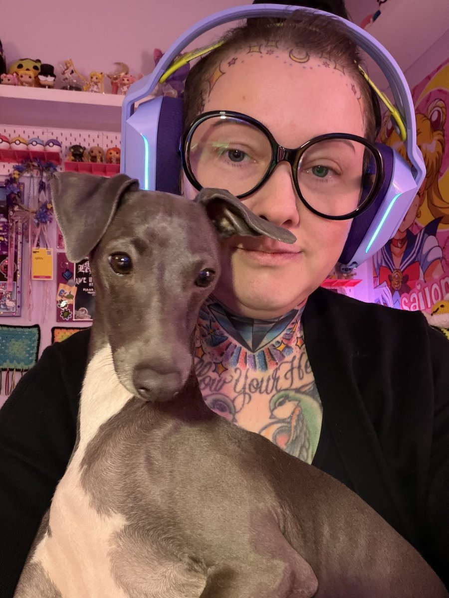 GLiTZY💎BRiTE tweet media