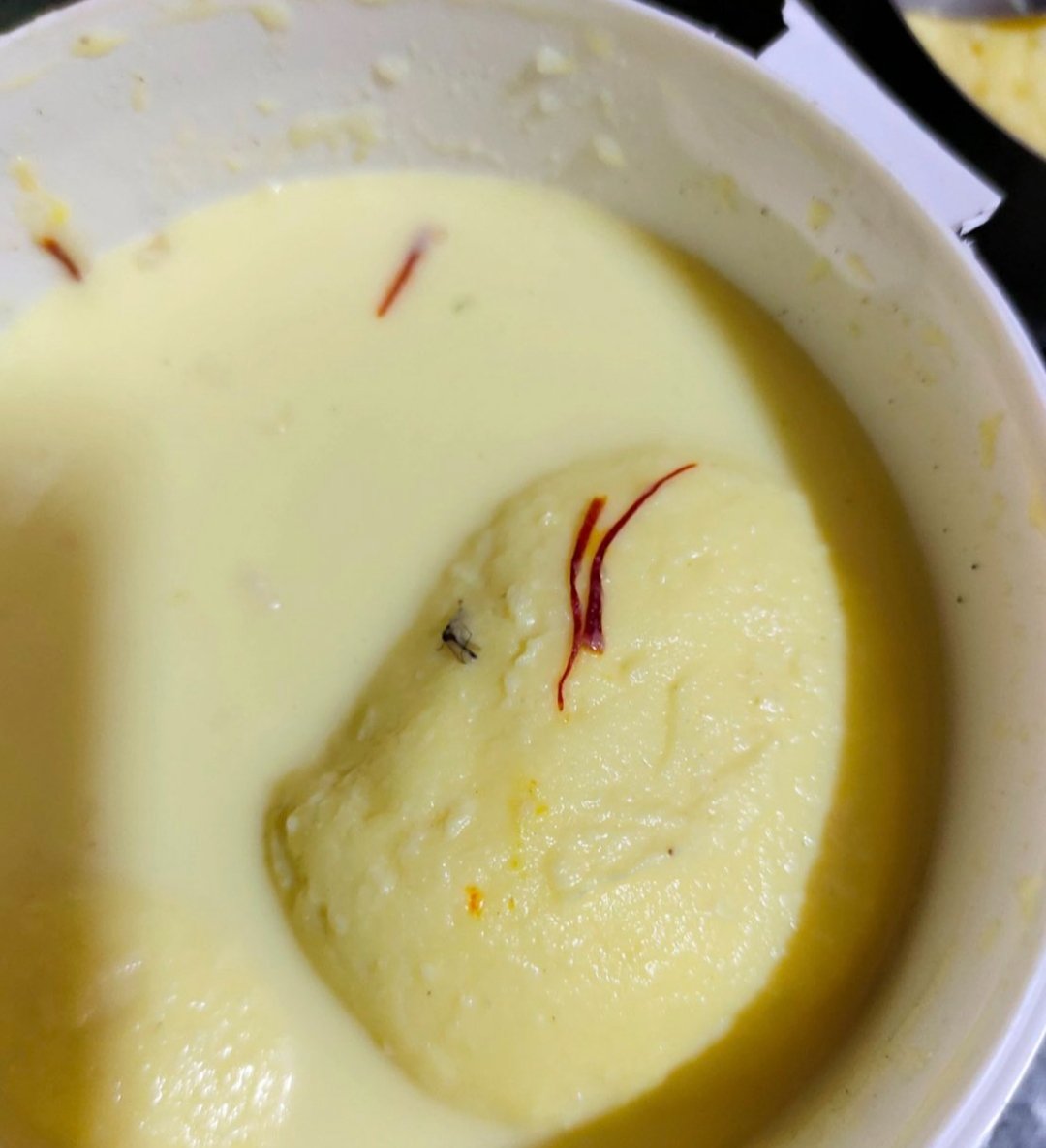Harsh72088102's tweet photo. @zomatocare 7712545487 order id contamination in rasmalai @jagograhakjago help out with this how to go about https://t.co/BdFF5b3Fka