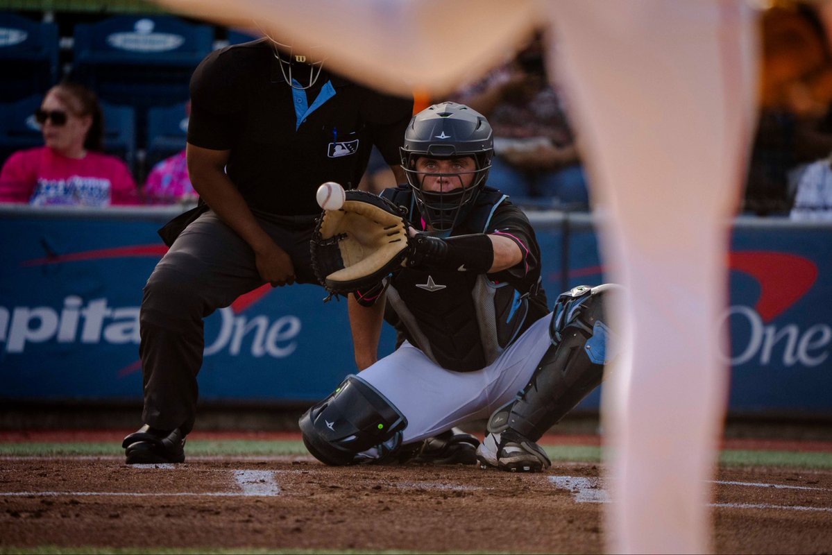 FOFProspects's tweet image. Another name on the #Marlins NRI list is catcher Ryan Ignoffo, per source. It will be his second MLB camp.

Ignoffo has spent the offseason at @CresseySP, working out with Joe Mack. He’s caught guys like Michael Wacha, Devin Williams, and more. Defense a primary focus.