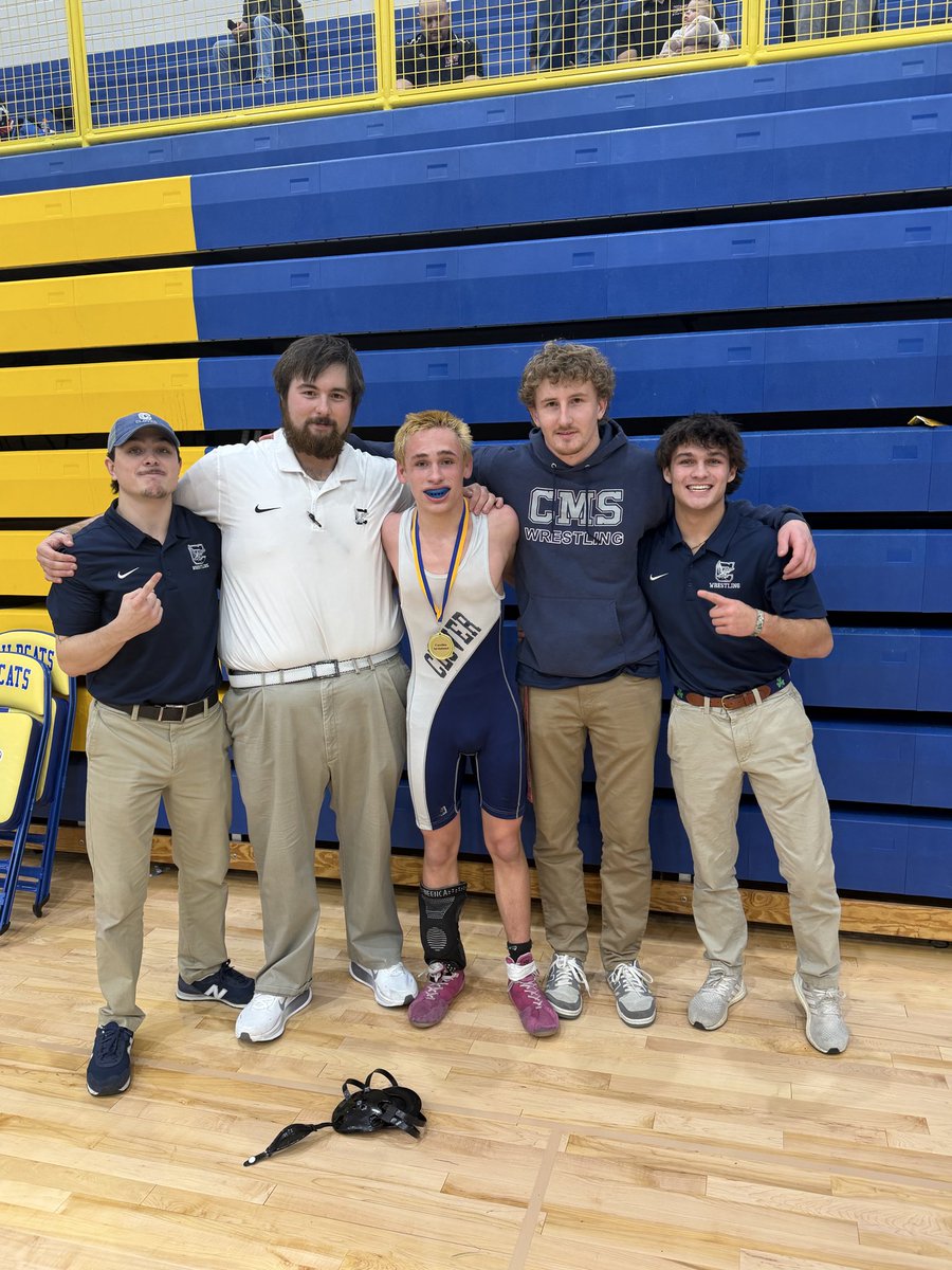 CloverMiddleWrestling tweet media