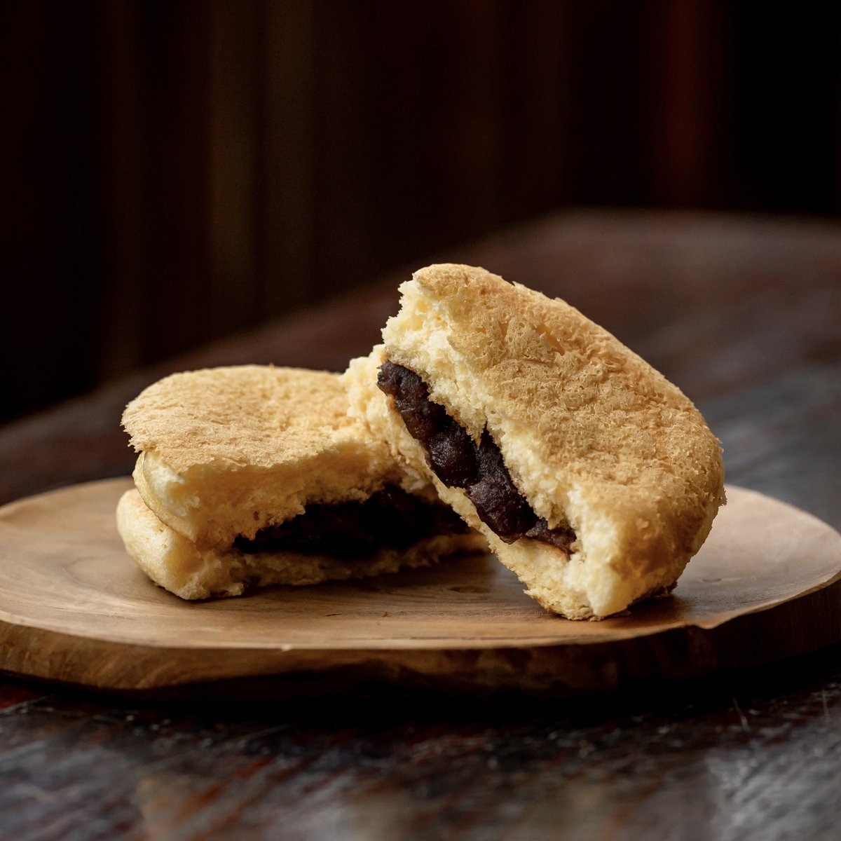 2/6〜2/14の9日間、日本橋三越本店『あんこ博覧会』に出店いたします。
『五勝手屋ロール』の実演販売のほか、カラメルの苦味が効いた羊羹『夜更けて』、五勝手屋ロールの派生どら焼き『はかなし』もご用意しております。