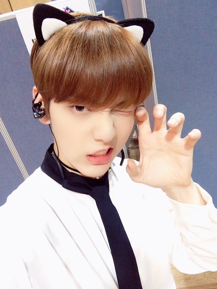 muse_BAM's tweet photo. 정신병 올 것 같음 https://t.co/aRbUTzPHRH