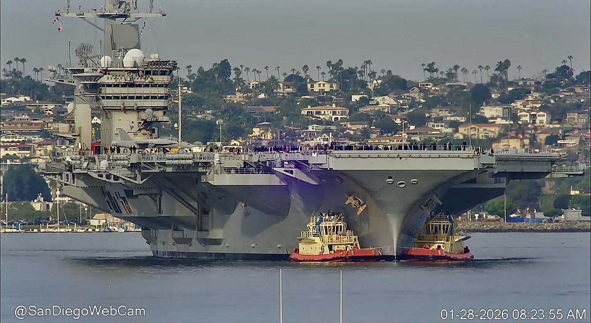 WarshipCam tweet media