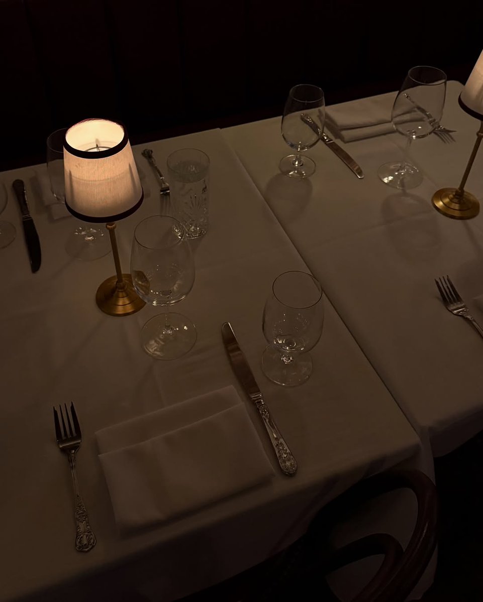 PerfectGirlb7's tweet image. girl