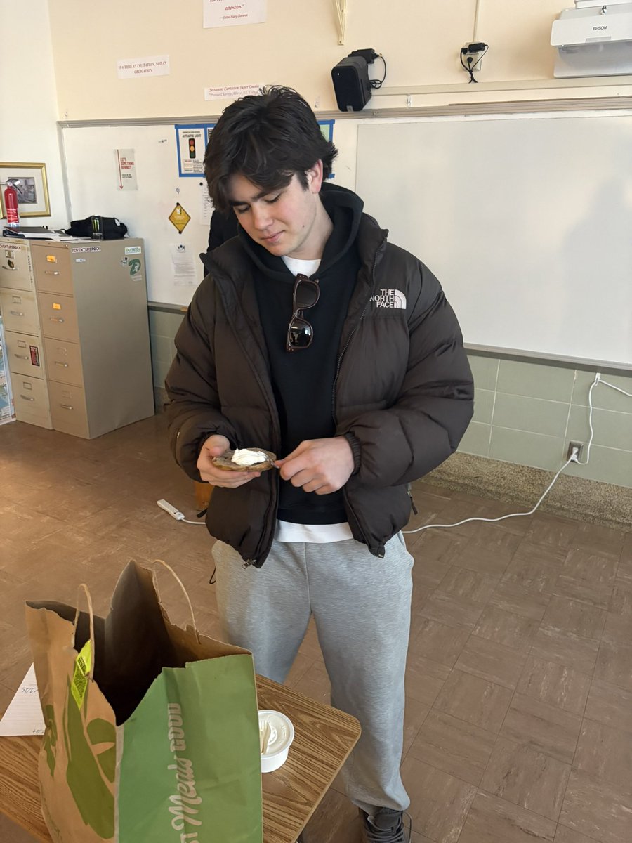 Dominican HS Baseball tweet media