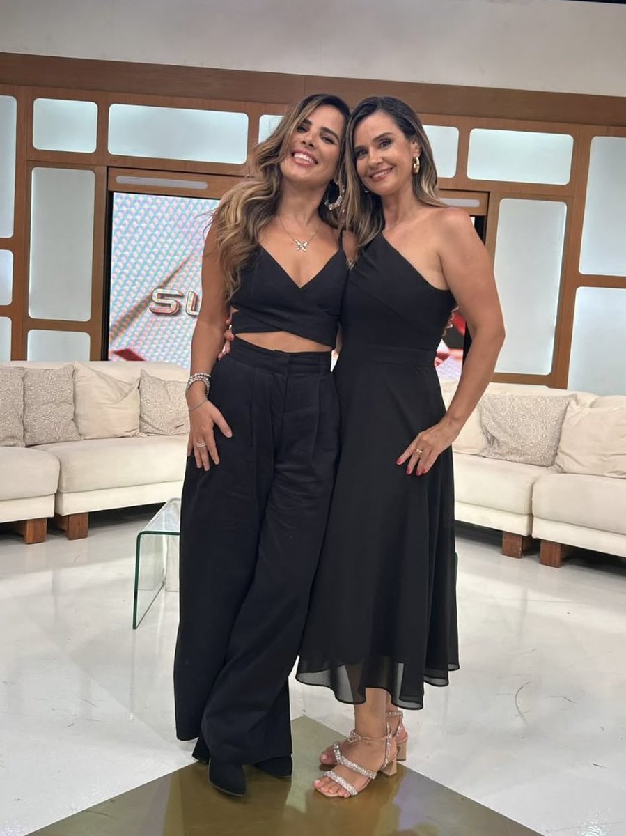 E aí galera, estão gostando do Superpop especial com a <a href="/WanessaCamargo/">Wanessa Camargo</a> ?