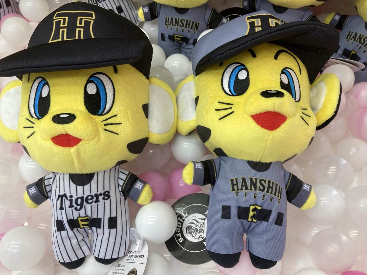 新景品入荷情報】 ・阪神タイガース BIGぬいぐるみ ・阪神