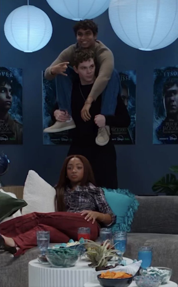 prcabth4ever's tweet image. this is so unserious 😭