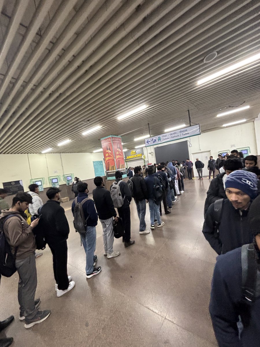 Manas Dixit tweet media