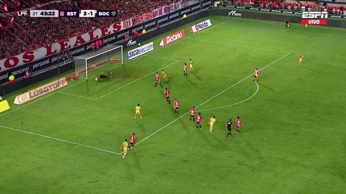 89' UHHH! REMATE DE ARANDA QUE TAPA EL ARQUERO!!!

LOS PIBES DE #BOCA haciendo lo que NO HACEN LOS GRANDES.