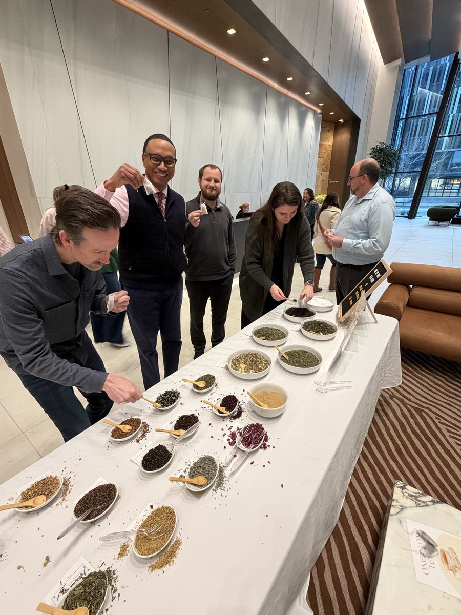 Just ahead of the winter weather, we hosted a DIY Tea Experience in the lobby for National Hot Tea Month.  Tenants enjoyed creating custom loose-leaf blends from a variety of fruits, flowers and spices. #one22one #luxuryoffice #nashville #streamrealty #gbtrealty