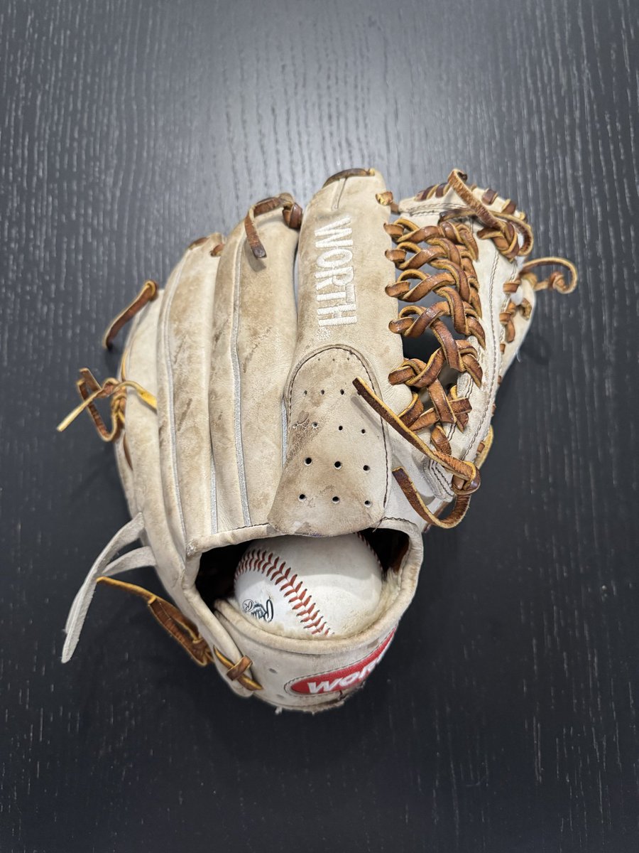 Jonathan Fowler tweet media