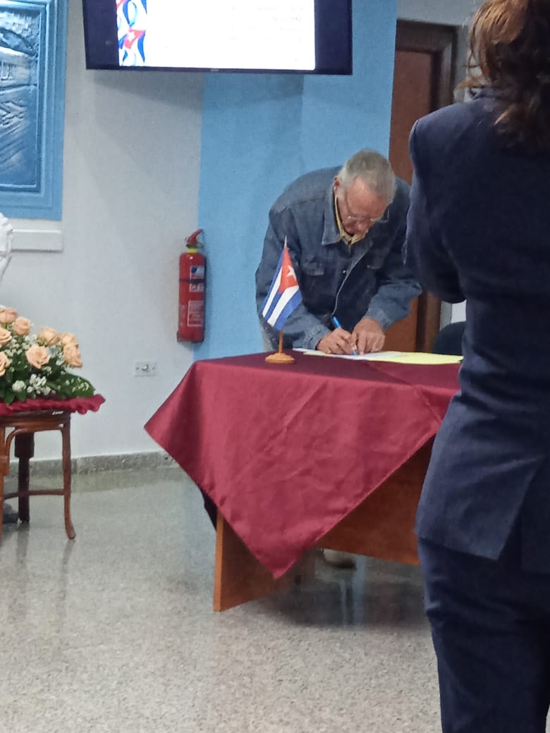 La Unidad de Auditoría Interna del Grupo Empresarial GEA presente en la firma de nuestro Código de Ética. #MartíVive. #100AñosConFidel. <a href="/ContraloriaCuba/">Contraloría Cuba</a>