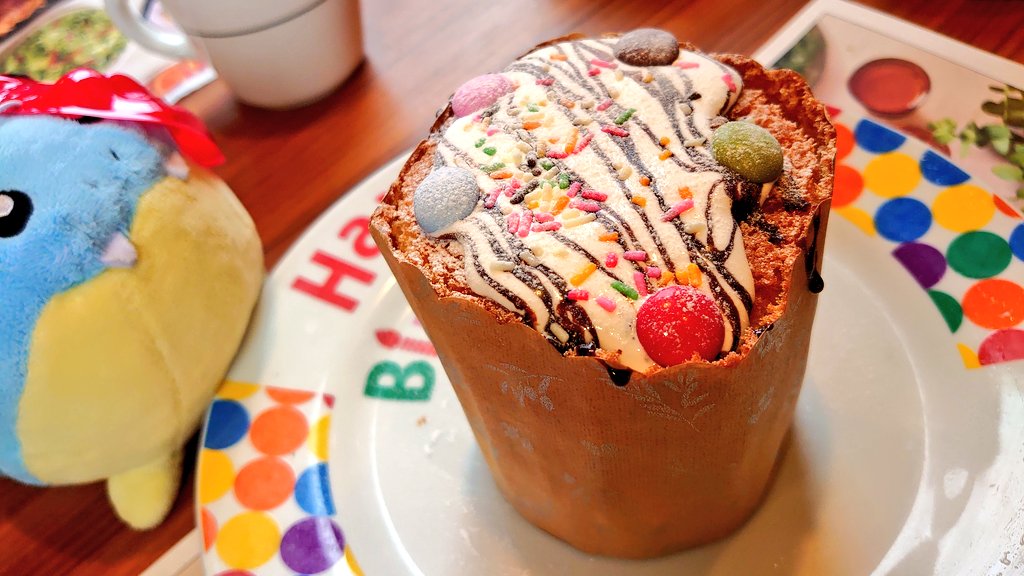 meoz's tweet image. ハンバーグッ！！
バースデーケーキッ！
フフフフフフフフッ
ブロンコビリーッ！
#ブロンコビリー
#ポケモンfit
#タマザラシ
#サンキューバースデークーポン