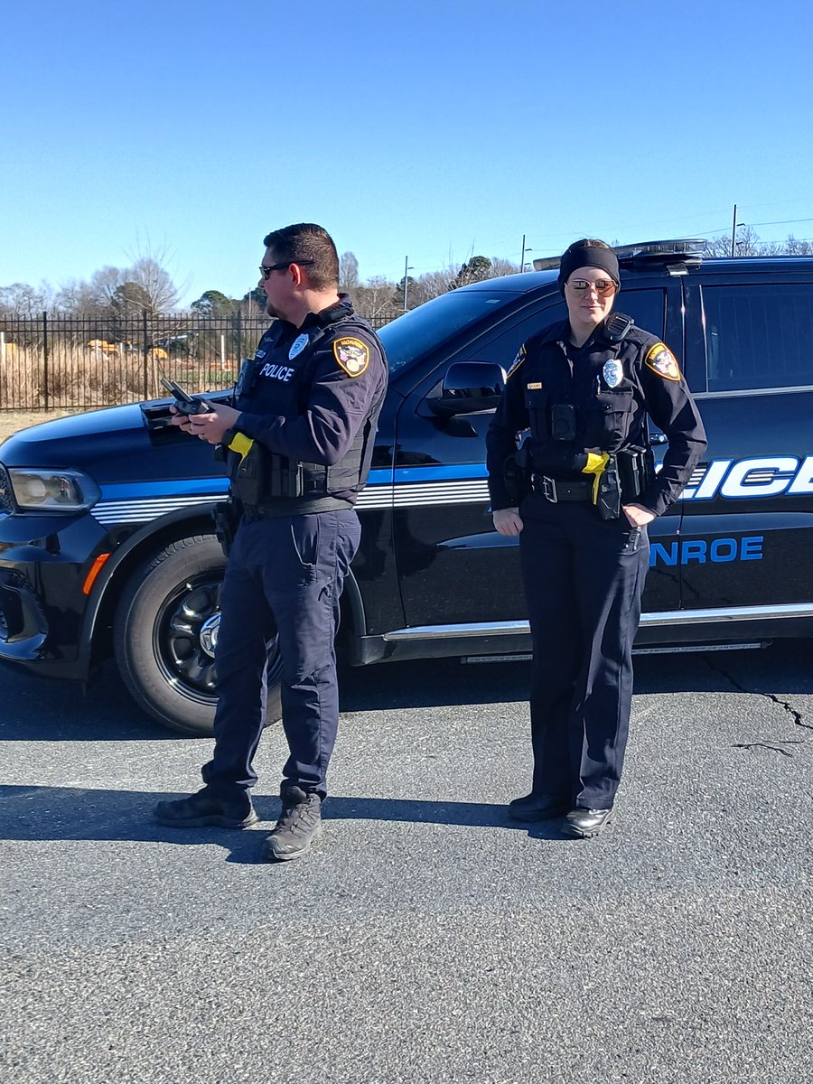 Angela E. Foster, Ed.D. tweet media