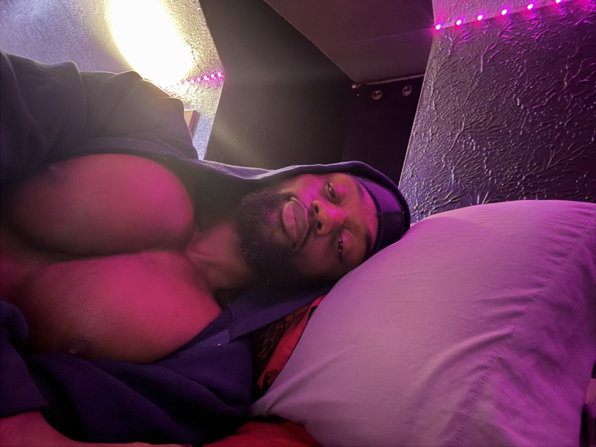 __mossymoss's tweet image. 10:24