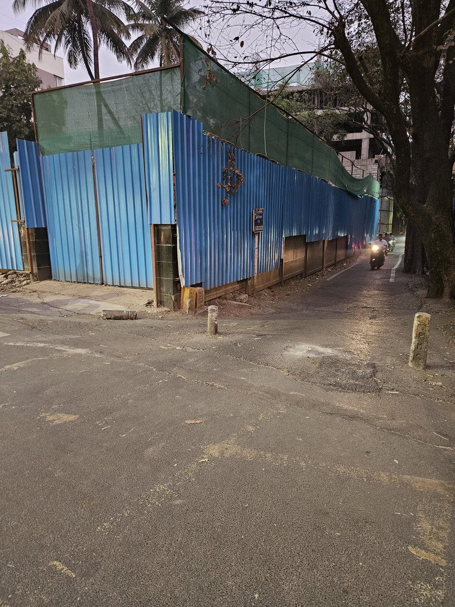Is this road now open for 4 wheelers? This road is from Athavale Chowk on law college road to Hotel Shangrila.

<a href="/PMCPune/">PMC Care</a> <a href="/aparanjape/">Amit Paranjape</a> <a href="/aamrut/">Amrut Athavale</a>