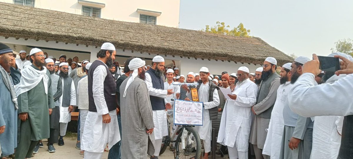 Mufti Ahmadullah phoolpuri tweet media
