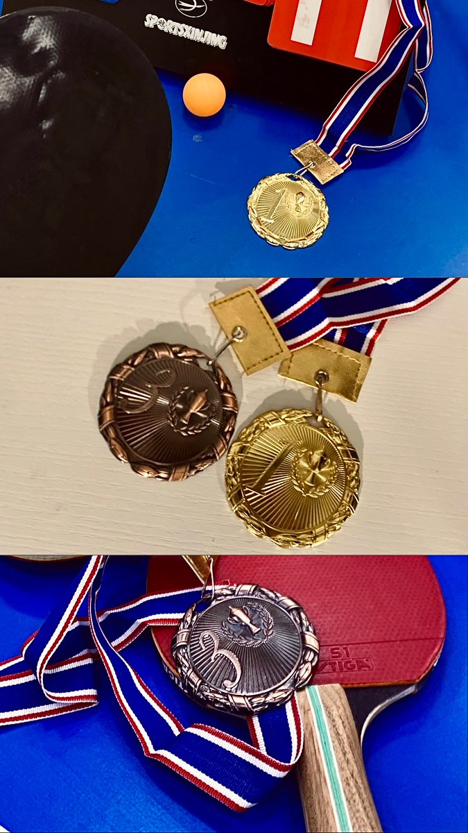 الفرق بين الصورتين الأولى والثالثة🏓 ..
المركز الأول🥇حصدته في 10 أبريل 2025  أدى إلى تأهلي لبطولة الباحة
المركز الثالث🥉حصدته في 28 يناير 2026
أدى إلى تأهلي لبطولة القصيم
الحمدلله❣️❣️