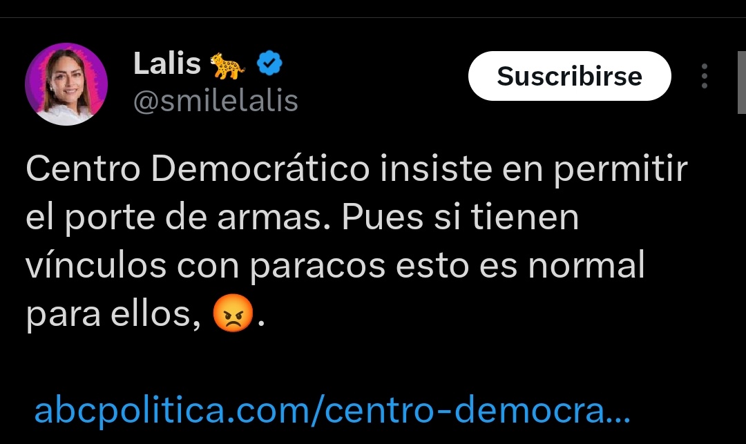 SoyDrGarcia's tweet image. Se la pasó tildando de paracos a todos los demás pero se enoja sí le dicen guerrillera.