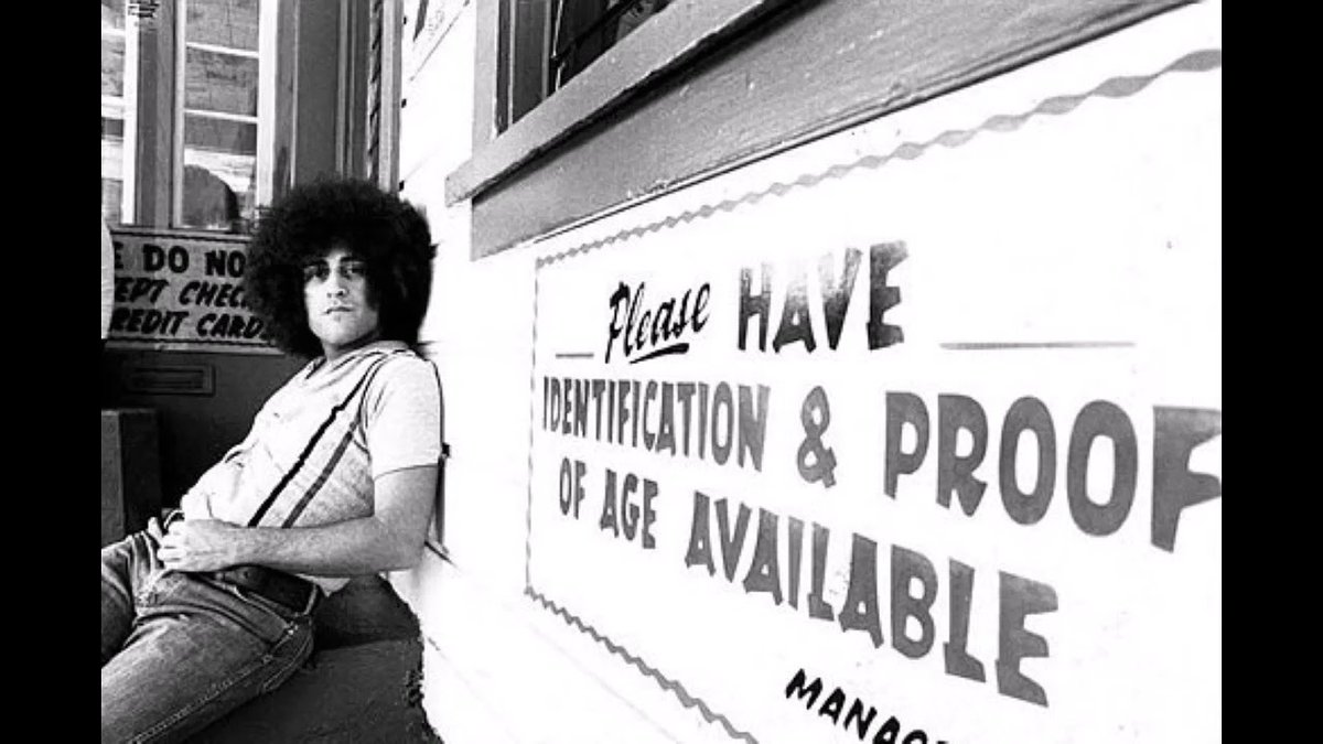 PunkRockStory's tweet photo. Happy Birthday to Richard "Handsome Dick" Manitoba, lead singer of New York City-based band the Dictators, born on this day in 1954, The Bronx, NYC.
Photo by Chris Walter
#punk #punks #punkrock #protopunk #punklegend #history #punkrockhistory #otd https://t.co/31gKAZwx3A