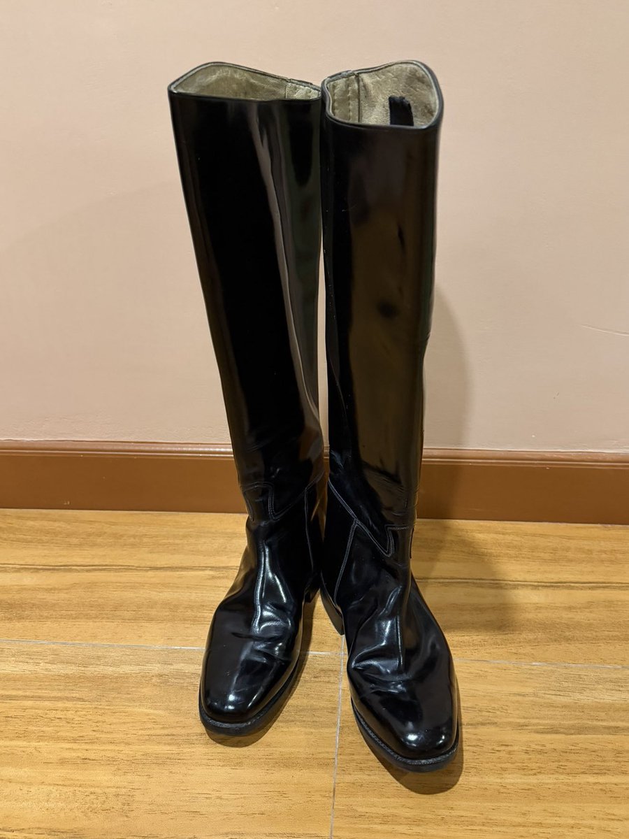 UniformFetish tweet media